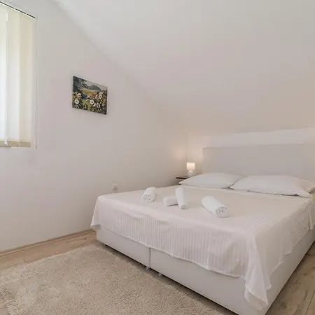 Appartement Monika *