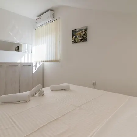 Monika Apartmán Zadar