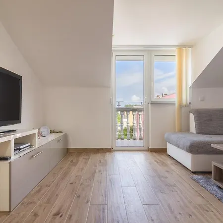 Monika Apartment *